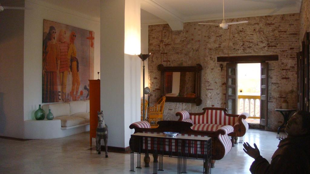 Hotel Torre Del Reloj Cartagena Ruang foto