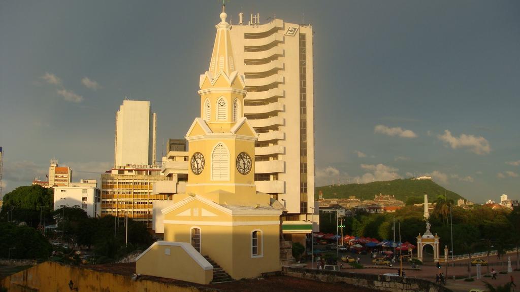 Hotel Torre Del Reloj Cartagena Bagian luar foto