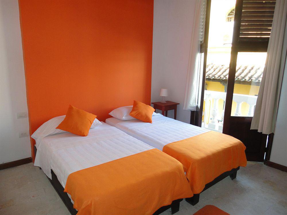 Hotel Torre Del Reloj Cartagena Bagian luar foto